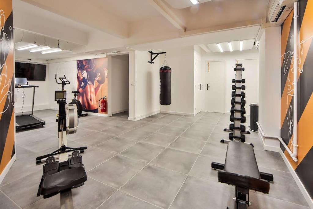 06.Studio#Charenton#Fitness#Cinema Esterno foto